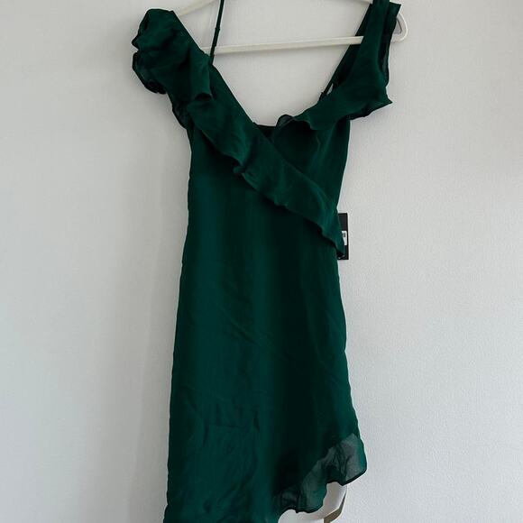 Reformation adora ruffle dress in - Picture 5 of 6